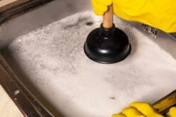 BiOHY Rohrreiniger (480x1l Flasche) | EXTRA STARK | Flüssiger, Hochkonzentrierter Abflussreiniger | Geruchsneutral | Für Alle Verstopfungen -Laden Für Reinigungsmittel 6d4b2e98 1675 4439 a019 c5c5660d8861